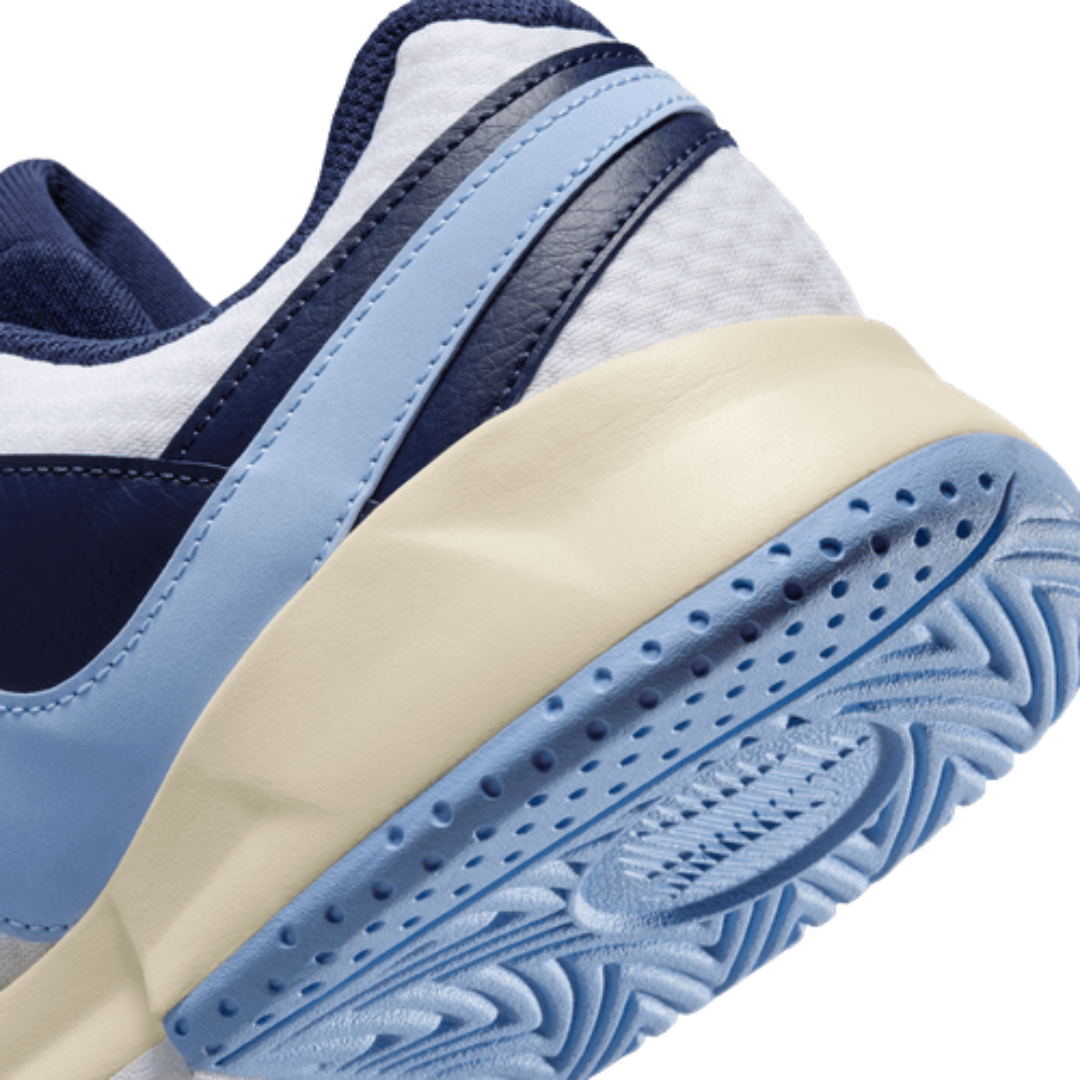 nike resistance tennis shoes