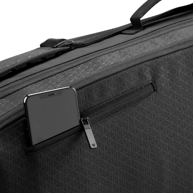 Wilson V3 3Pack Racquet Bag - Black/Infrared