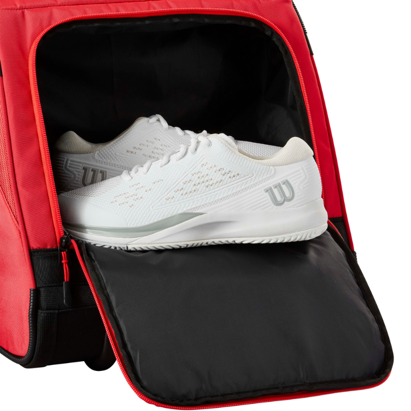 Wilson Super Tour 2025 Travel Bag - Red