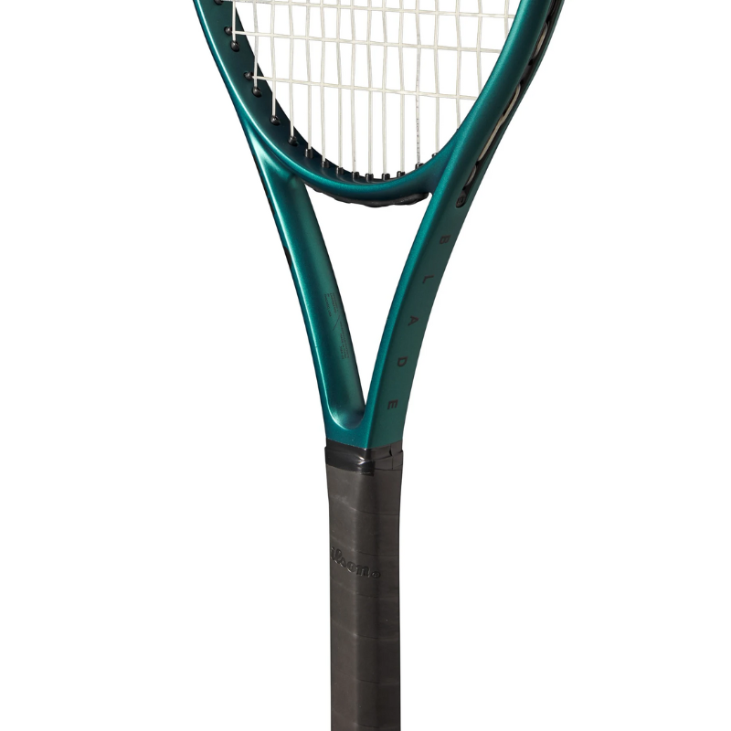 Wilson BLADE 26 V9 Junior Tennis Racquet