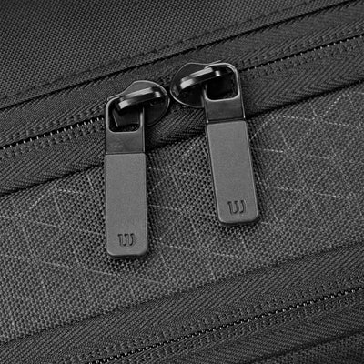 Wilson V3 3Pack Racquet Bag - Black/Infrared