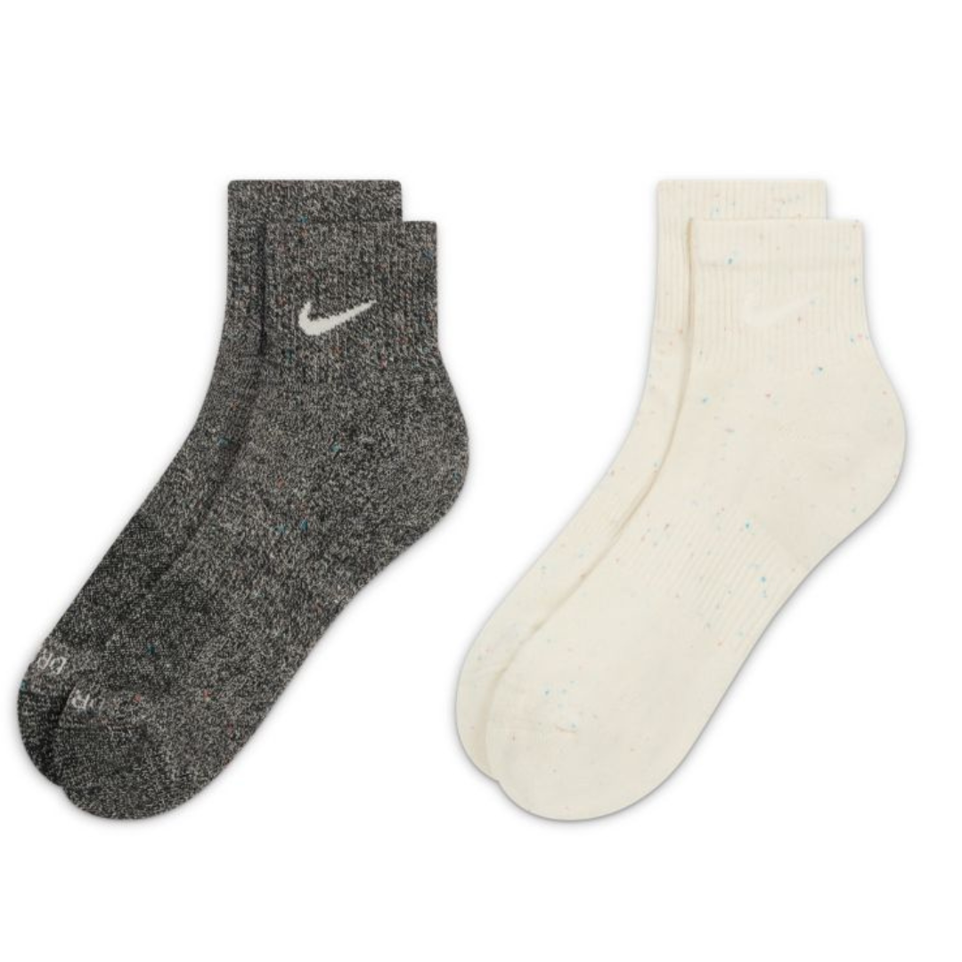 nike everyday lightweight training ankle socks